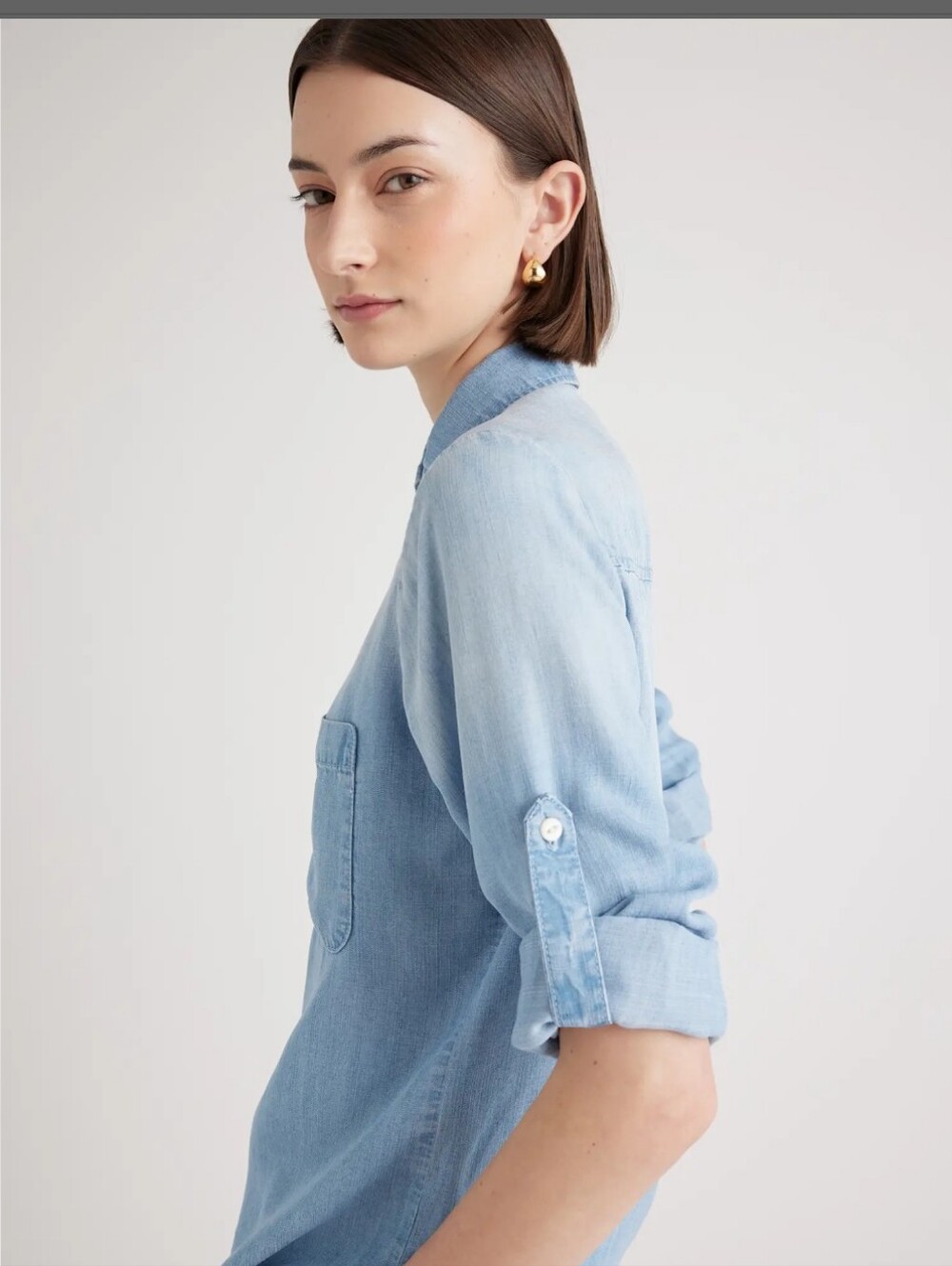 Quince Light Blue Denim Shirt with Dark Brown Wide-Leg Pants - Picture 2 of 6
